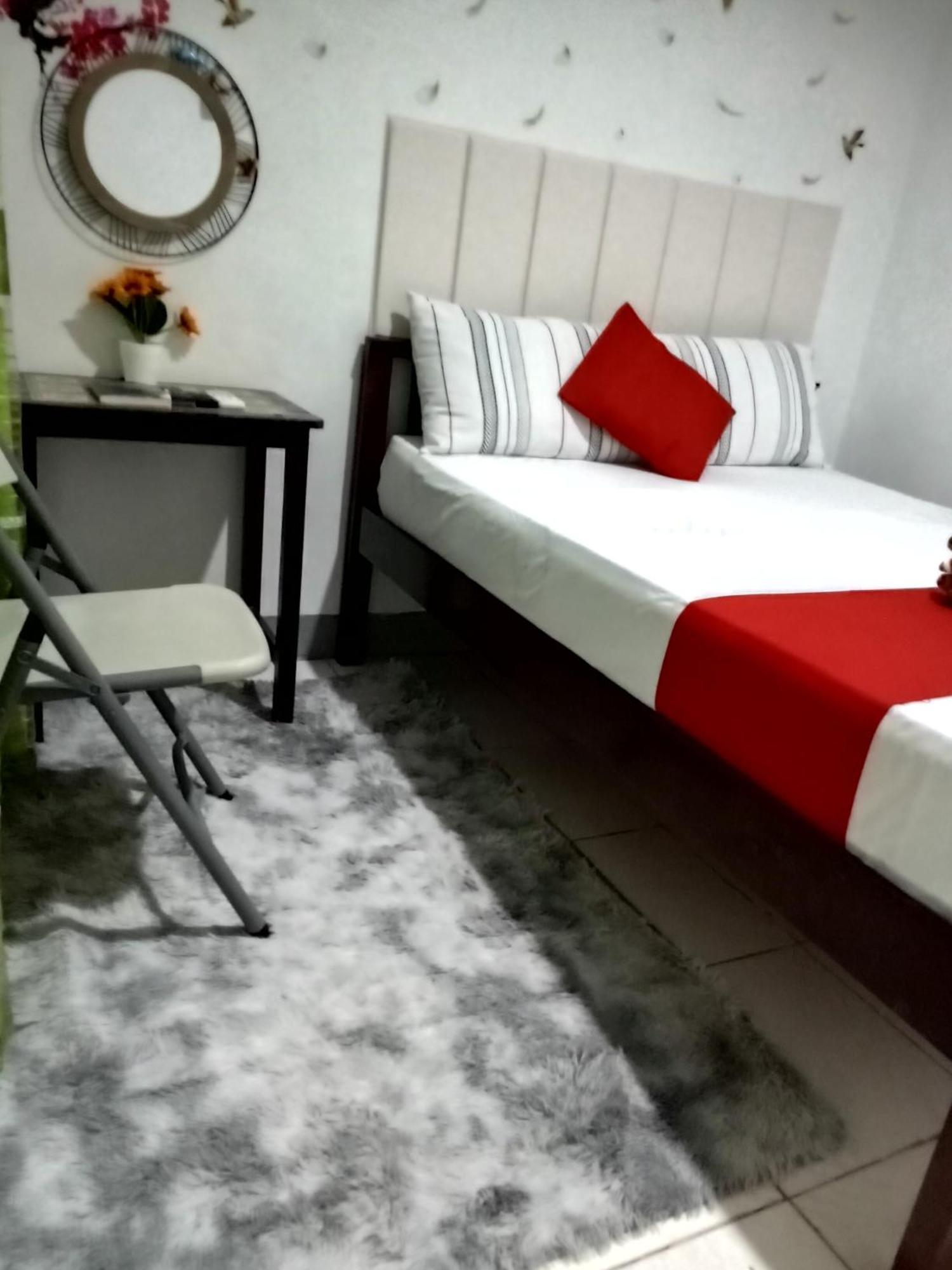 Yoo Darius' Residences Moalboal Εξωτερικό φωτογραφία