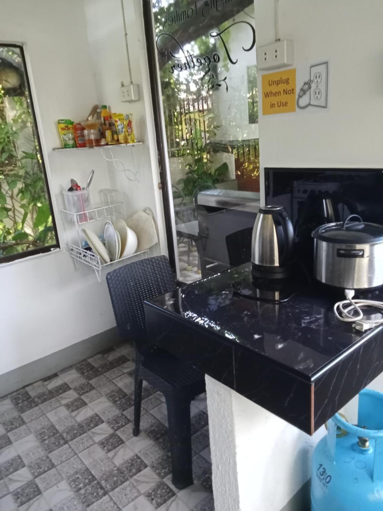 Yoo Darius' Residences Moalboal Εξωτερικό φωτογραφία